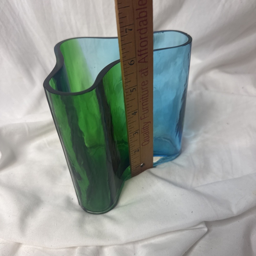Southern Living Green Blue Aqua Art Glass Vase Abstract Wave Coastal Vase Sea - Picture 7 of 9